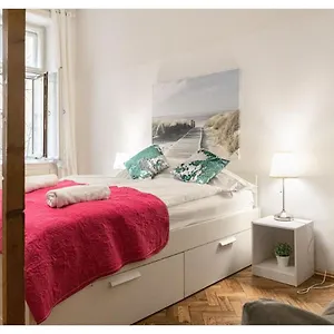 Apartamento Optimal Apartment, 5 Persons, Long Discount, Viena
