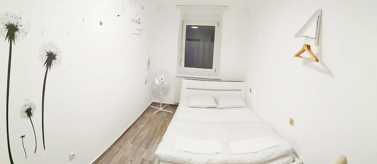 Casa de Campo Smart Hotel Mini Viena
